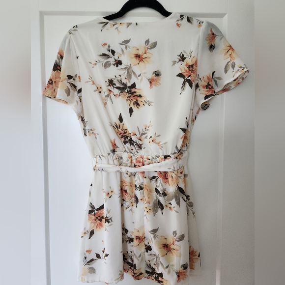 Cream Floral Top Tied Waist Women's Size S - Picture 3 of 6